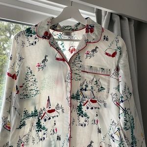 Lands end sleep shirt, Christmas / holiday print.